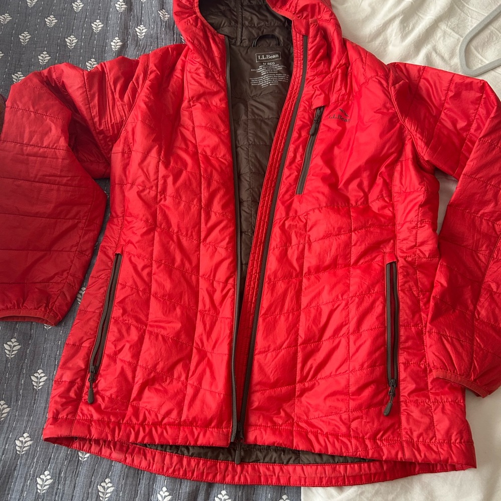 L.L. Bean Red hooded packable primaloft Puffer Jacket